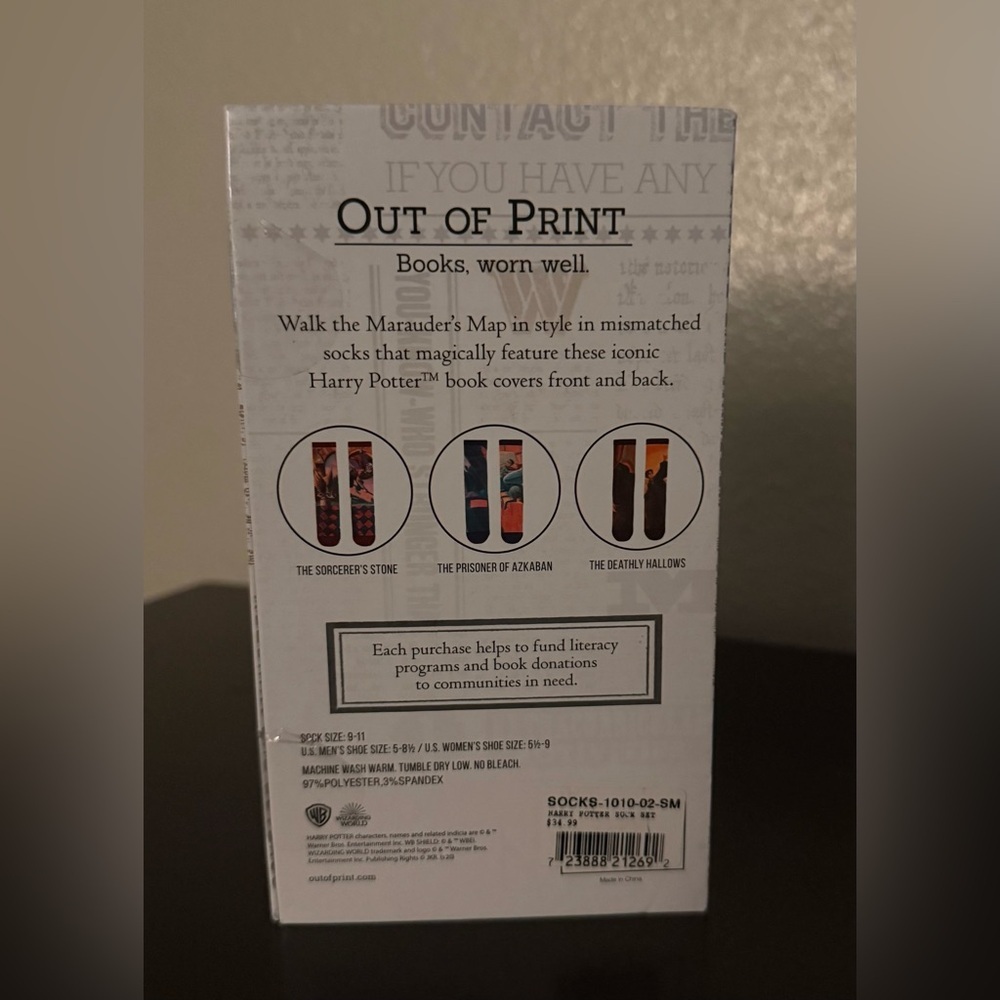 Harry Potter x Out of Print Book Cover Sock Set 3 Pair Bundle | Wizarding World - Picture 4 of 4